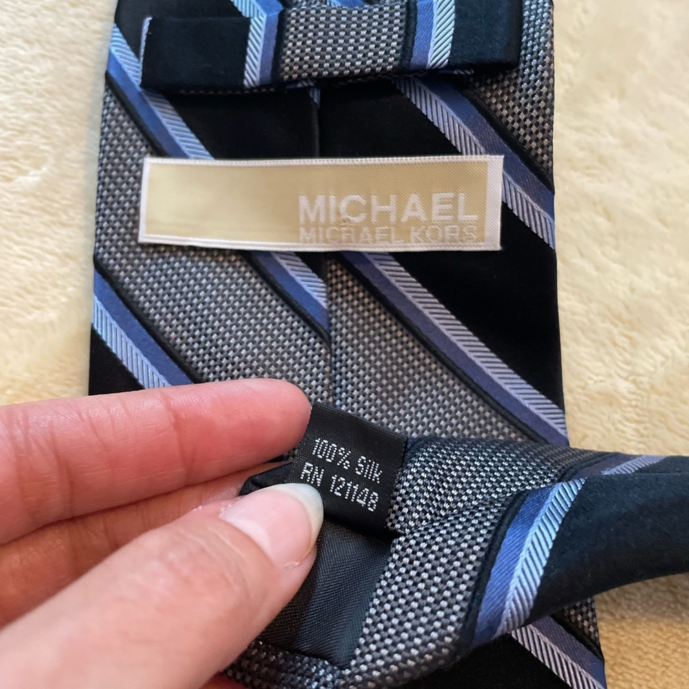 Michael Kors Black and Blue Silk Tie